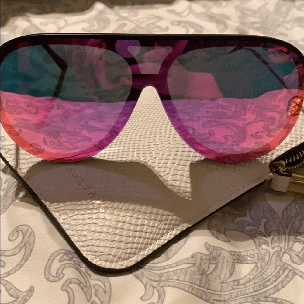 Quay Empire sunglasses